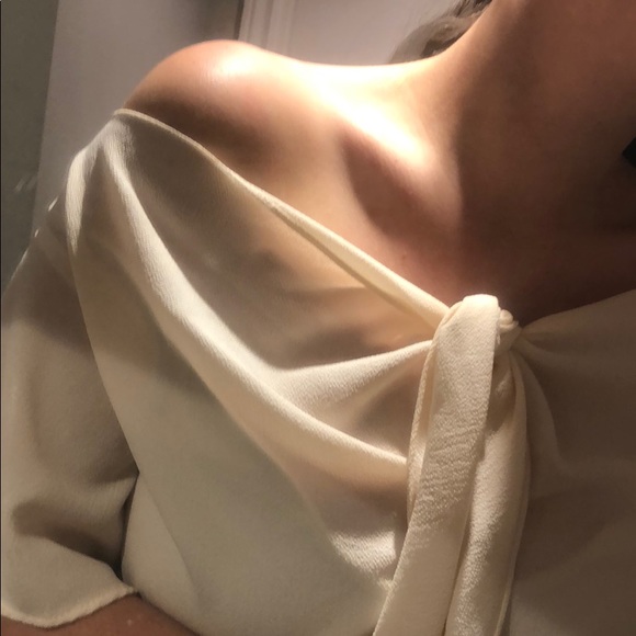 Off white bow blouse - Picture 2 of 7